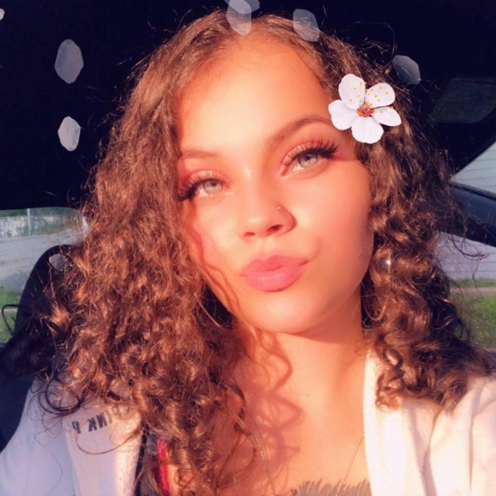 Meet your Posher, Nyla